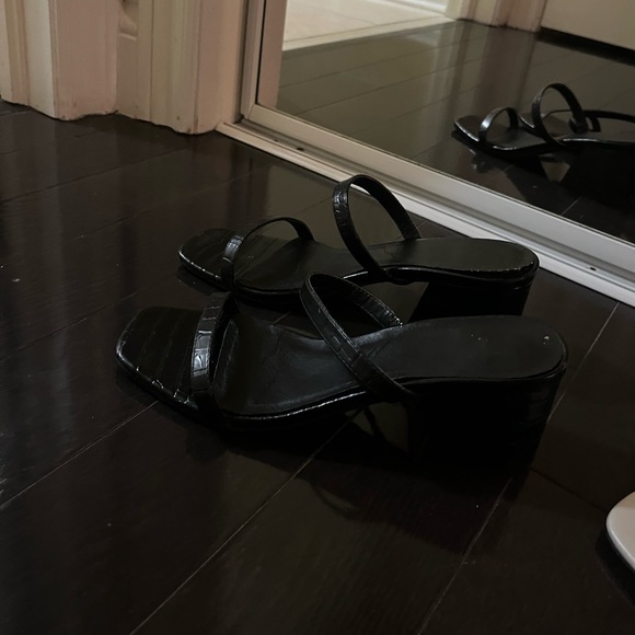 Black Therapy Block Heels - Picture 2 of 3